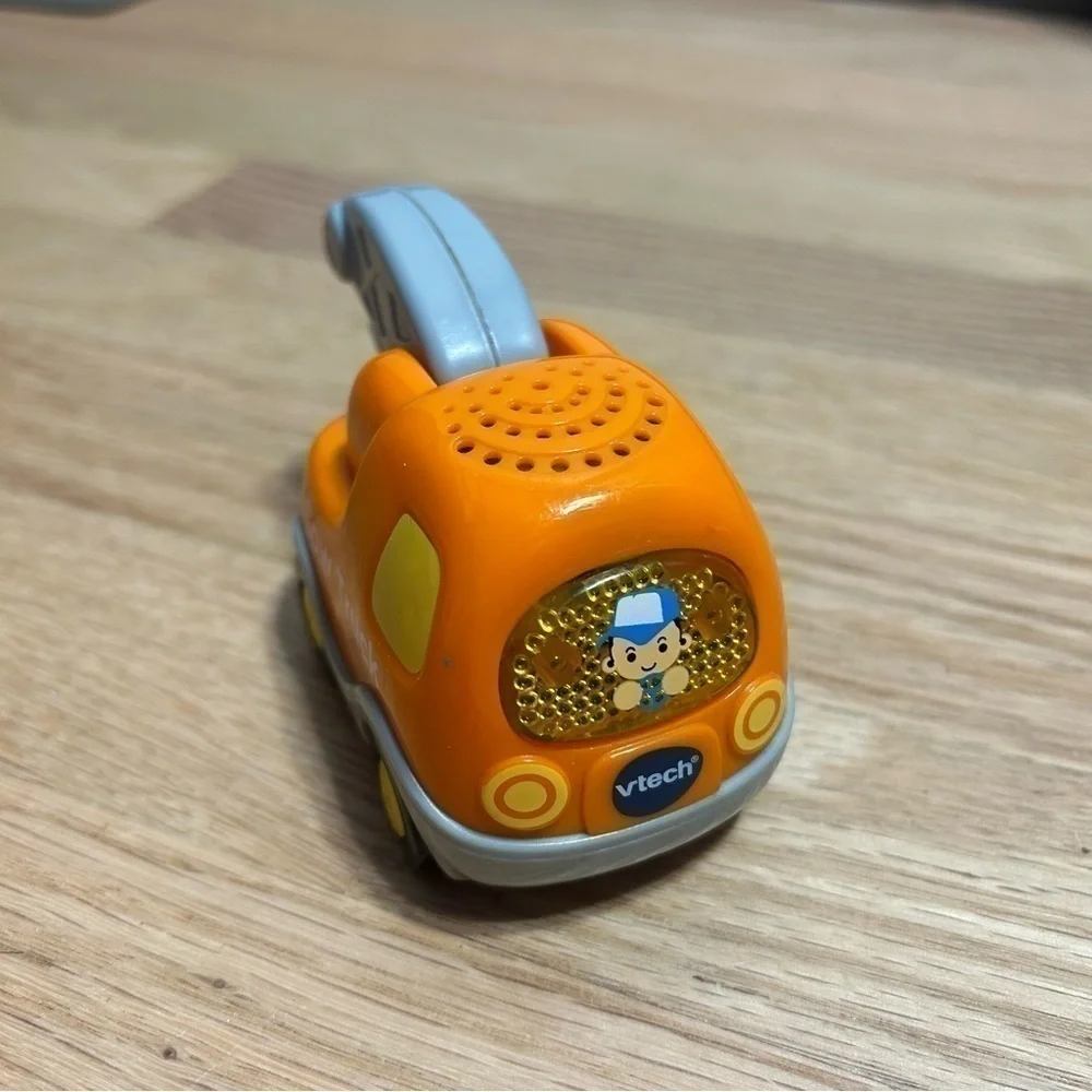 Vtech Tow Truck Go Go Smart Wheels Vehicles Musical Light Up Kids Toy Orange